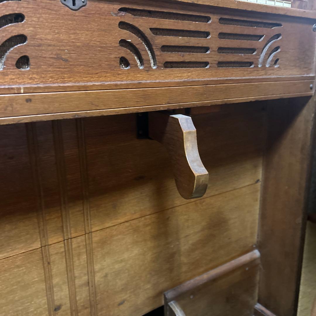 オルガン　アンティーク　骨董品　ディスプレイ　家具