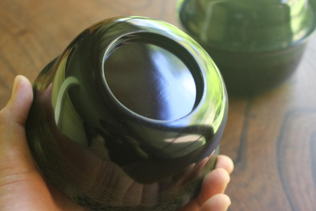 時代逸品！時代黒漆に風情ある青漆松葉蒔絵の映える四つ椀（検京塗懐石道具煮物椀