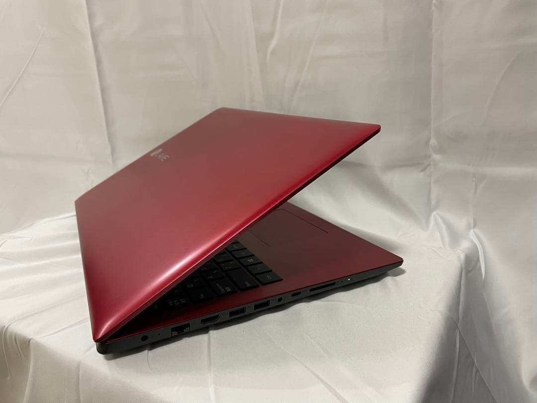 NEC 15.6インチ ノートPC レッド