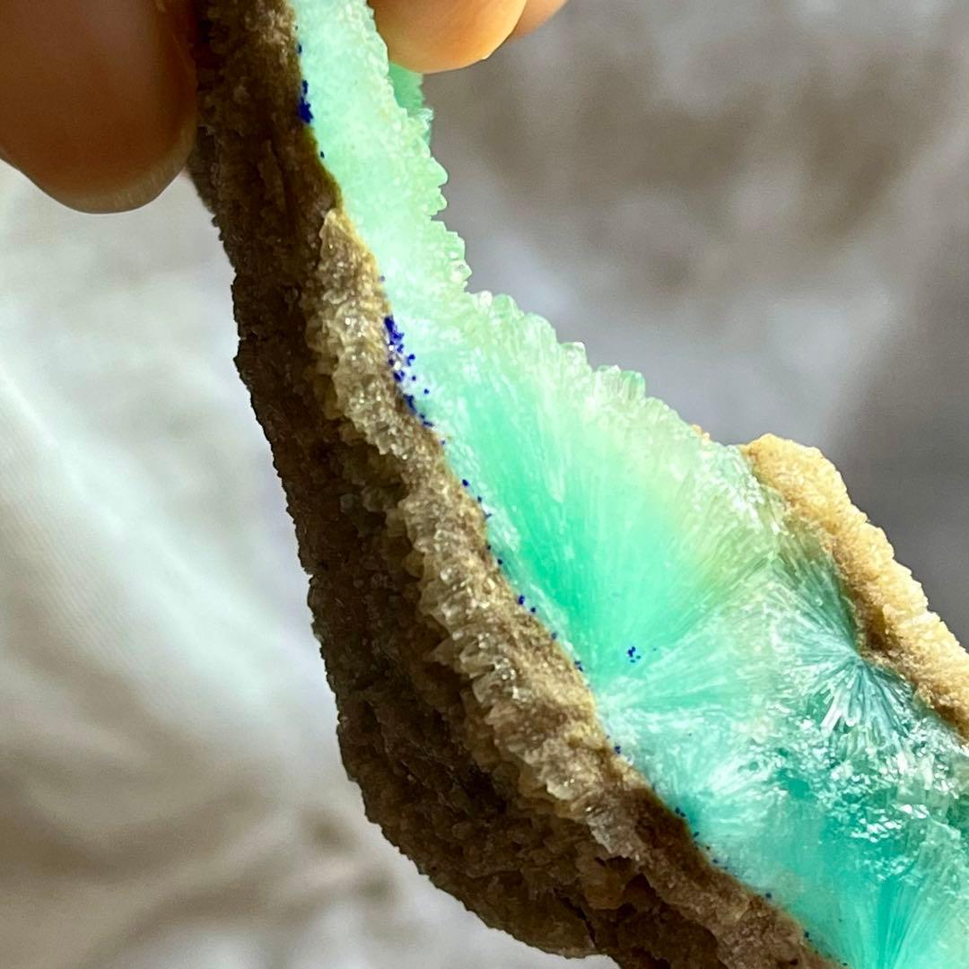 グリーンブルー アラゴナイト 172ct 宝石 原石 パキスタン 鉱物 天然石