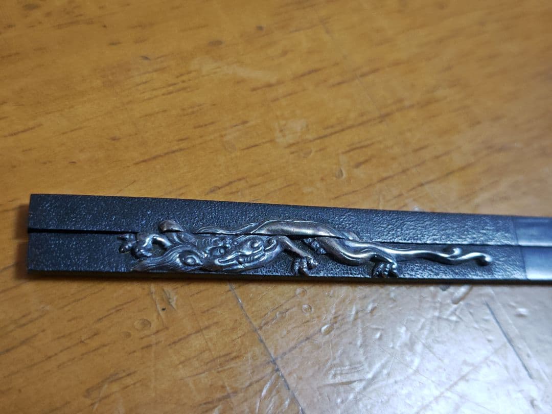 江戸期　割笄　龍図　 銀象嵌、赤銅