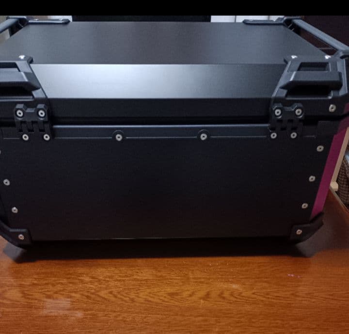 バイク用リアボックス　65L
