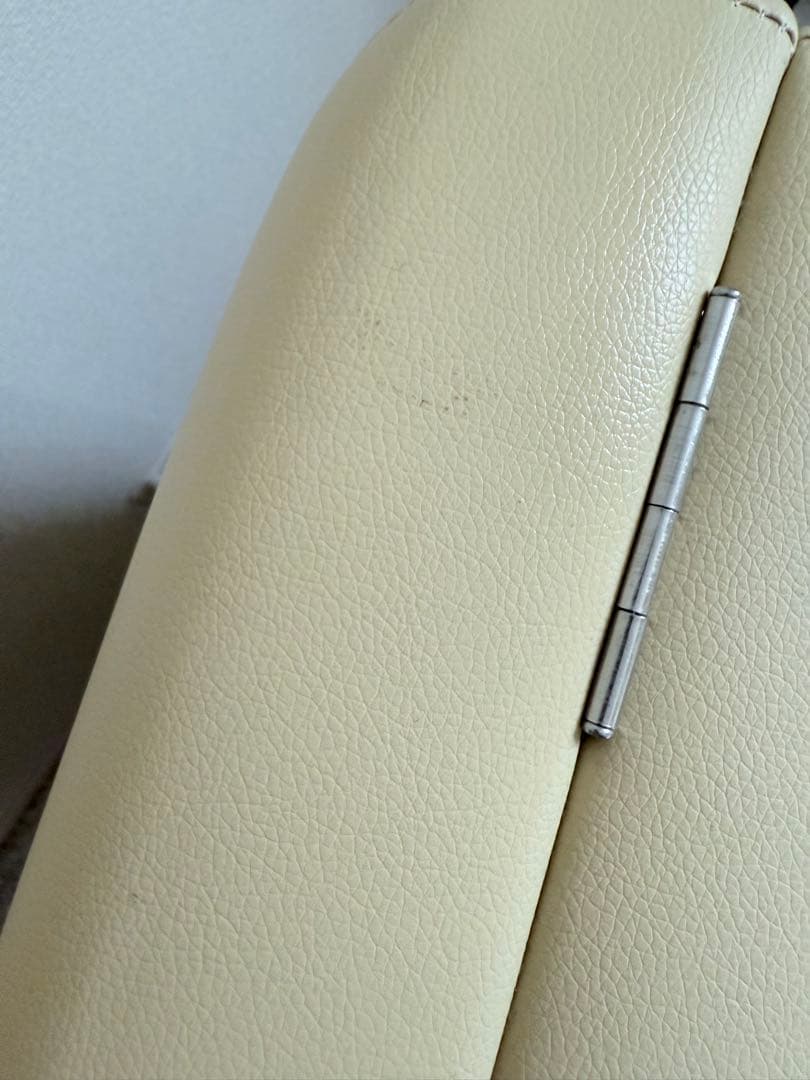 施術ベッド【手渡し9000円】エステ　マッサージ