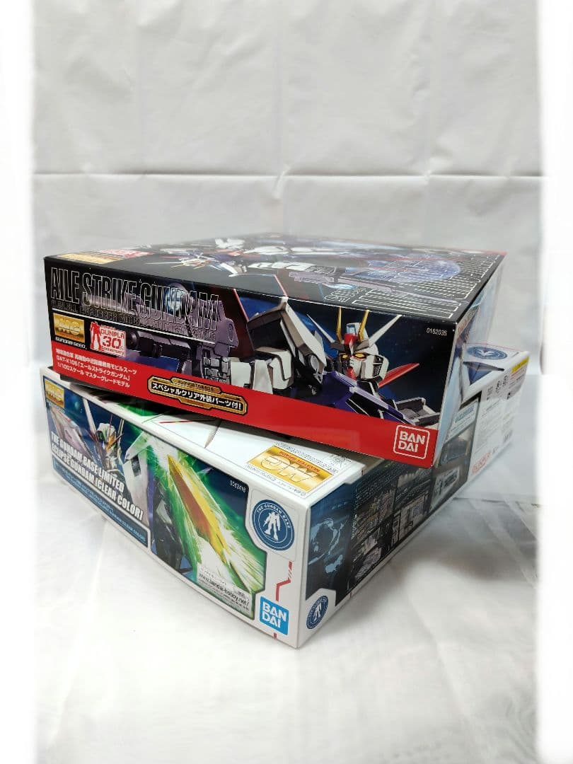 お年玉価格→1/12まで　MG エクリプスガンダム　クリアー　ストライク