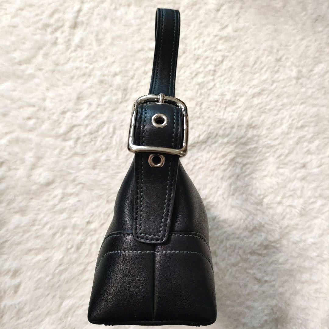 【美品】コーチ ワンショルダー アクセサリーポーチ 本革 タッセル ブラック