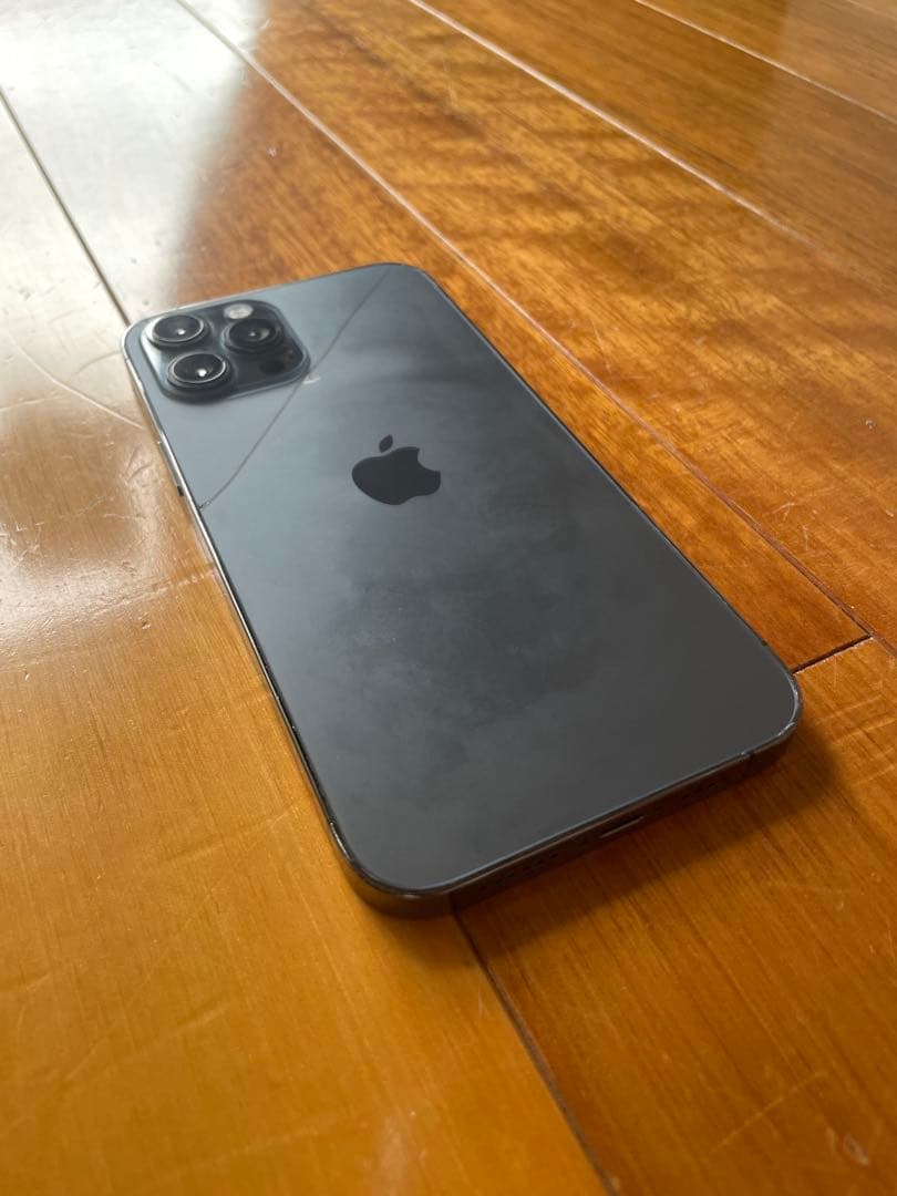 SIMフリー￼iPhone12 promax 256GB 本体 訳あり付属品無し