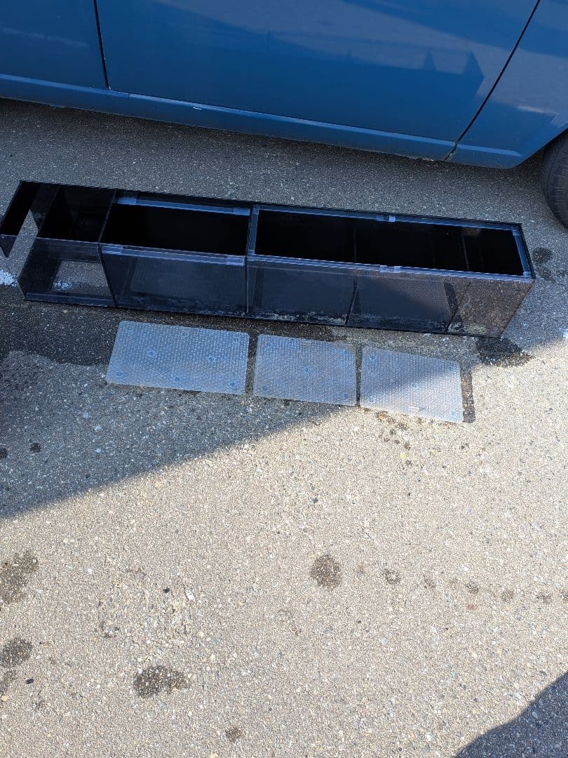 1200×450×450 4面ブラックアクリル水槽 +上部フィルターろ材等セット