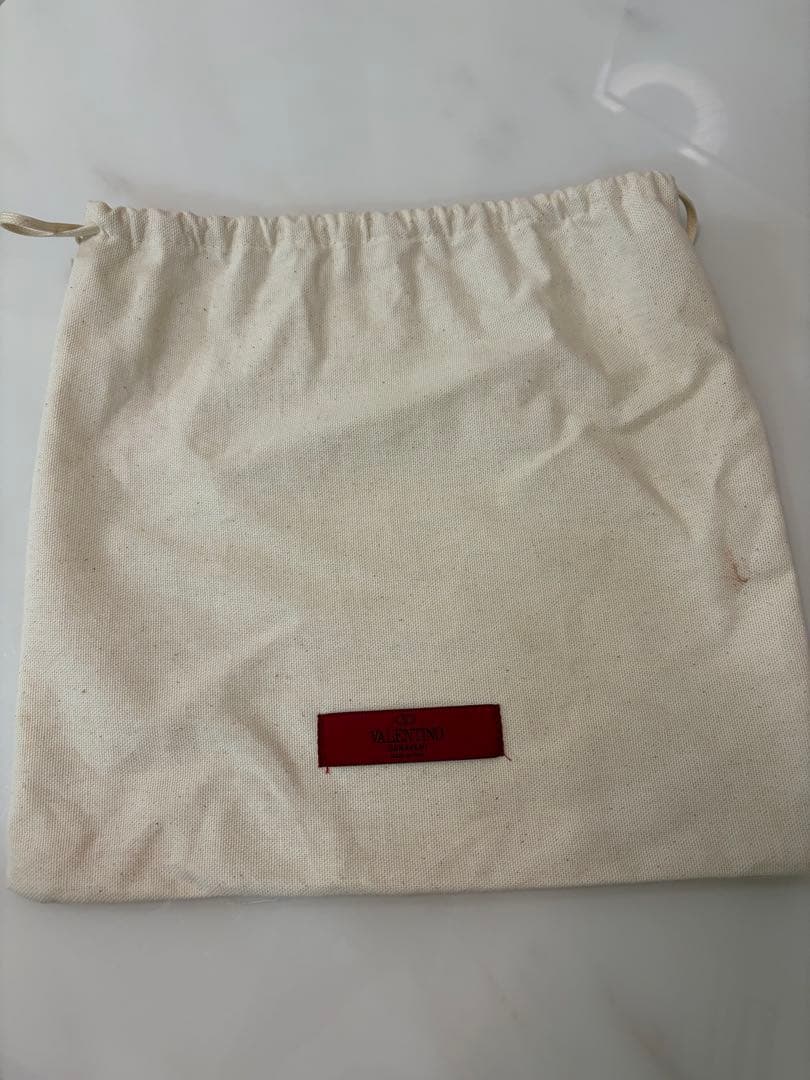 [美品]VALENTINO VLTN ロゴ ショルダーバッグ