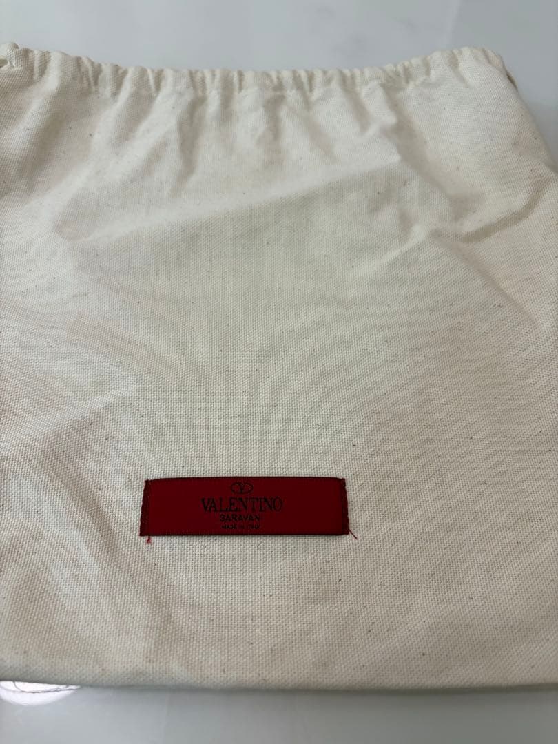 [美品]VALENTINO VLTN ロゴ ショルダーバッグ