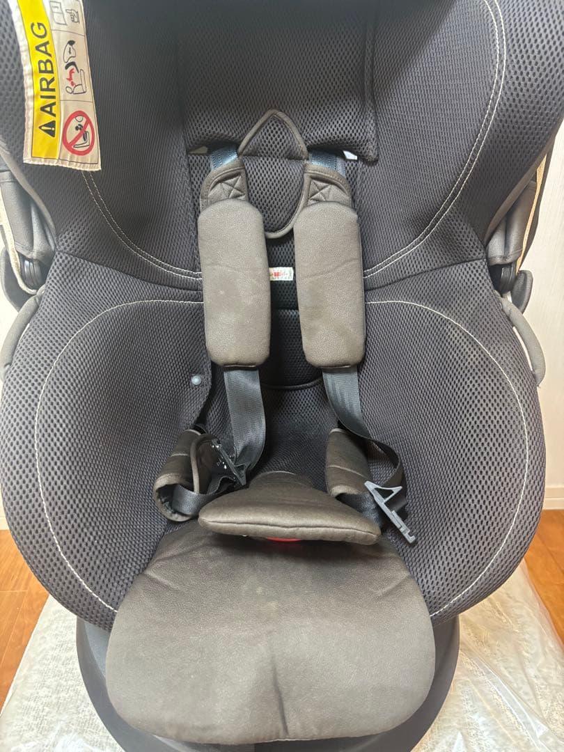 AILEBEBE KURUTTO4i チャイルドシート エールベベ