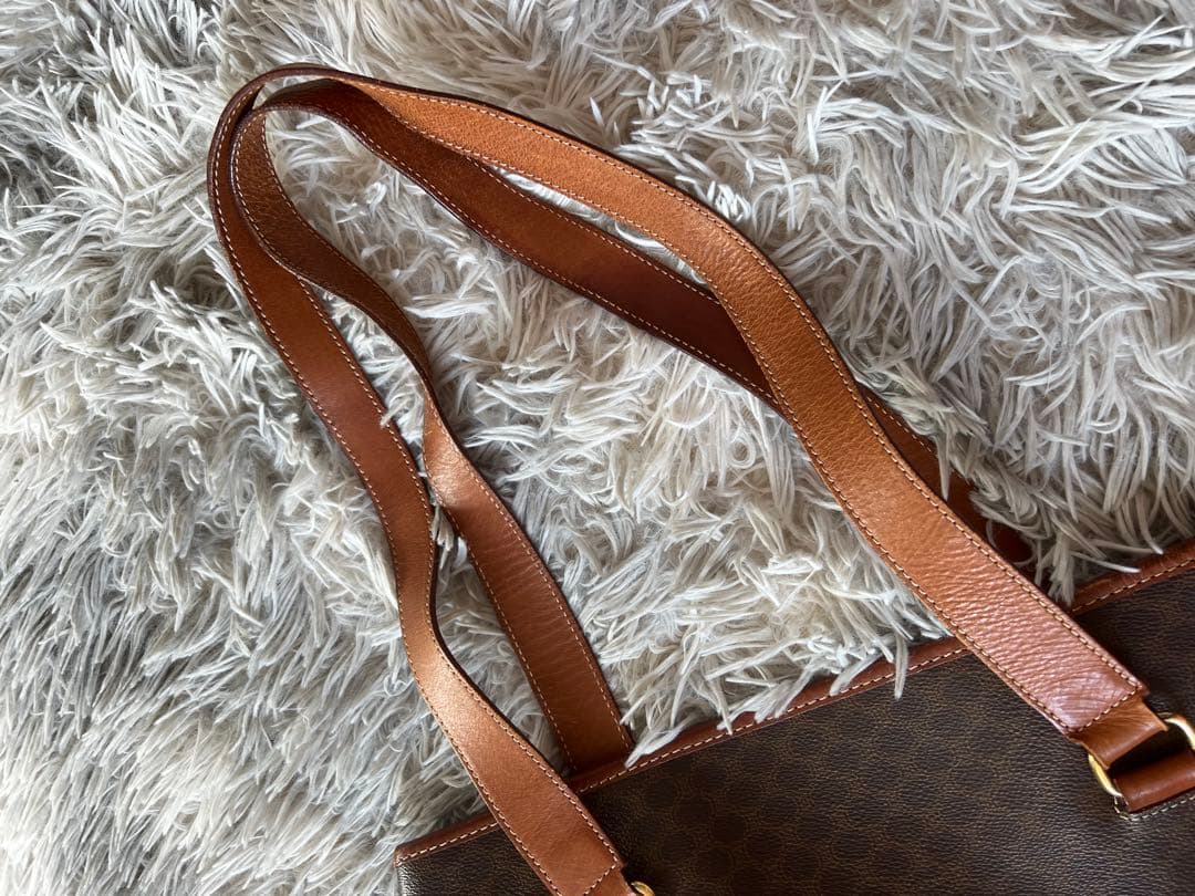 Cute　CELINE ブラウンレザーショルダーバッグ