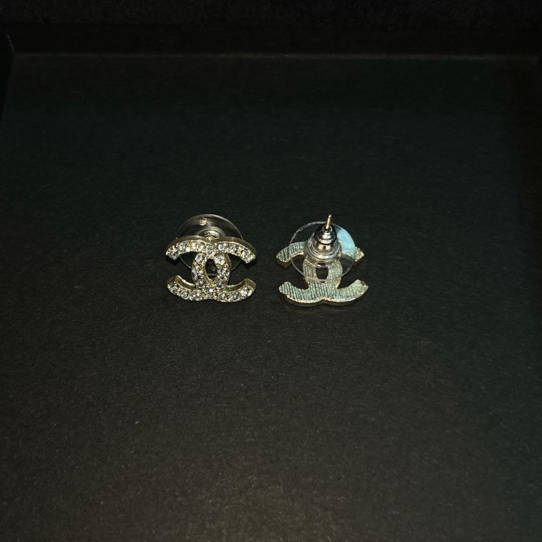 新品未使用✧ ピアス ヴィンテージシャネル CHANEL