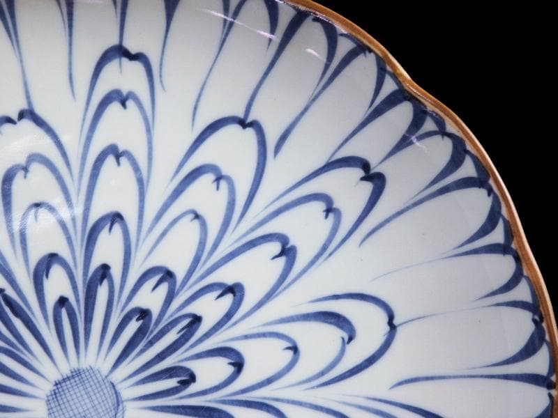 DAj 古伊万里　染付　菊花紋様の図　７寸皿