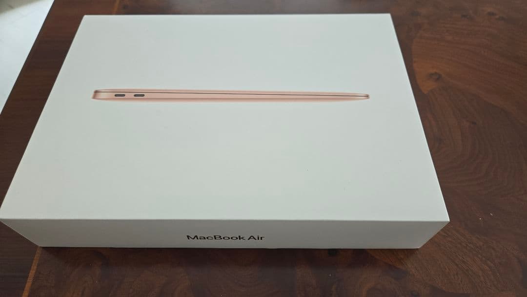 MacbookAir13（M1,2020後期,1TB SSD,16Gメモリ）