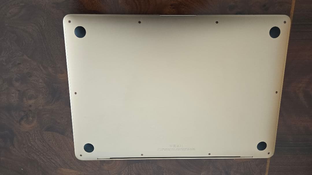MacbookAir13（M1,2020後期,1TB SSD,16Gメモリ）