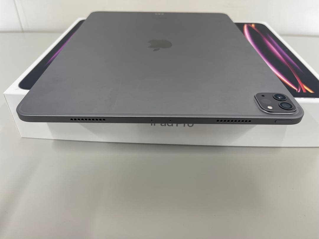 iPad Pro 12.9インチ 第6世代 256GB Wi-Fi　フルセット