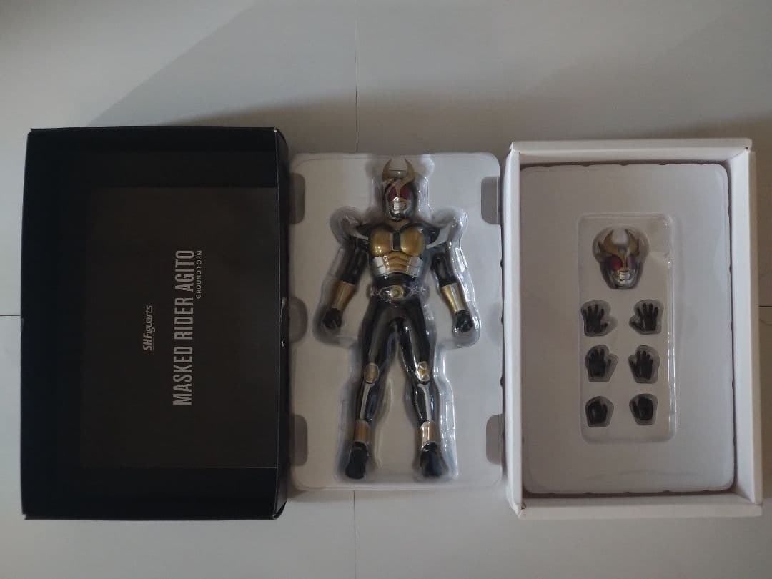 S.H.フィギュアーツ 仮面ライダーアギト(真骨彫)