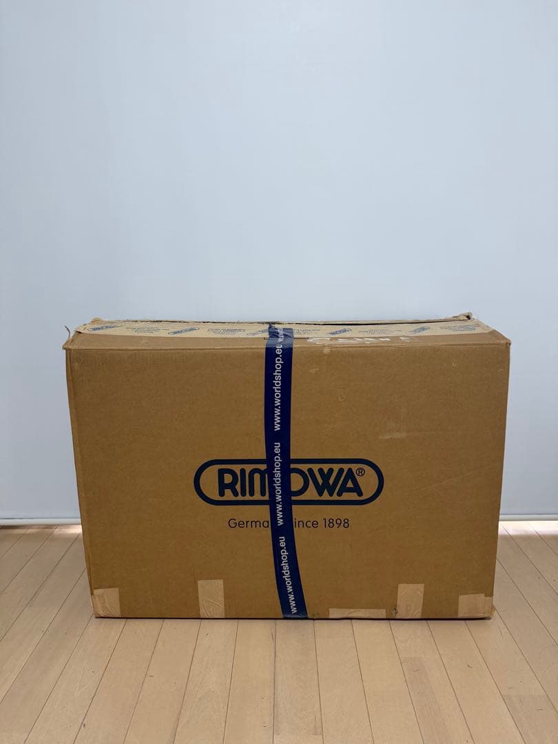 【超美品 箱付】RIMOWA ルフトハンザ boeing 747-8 84L