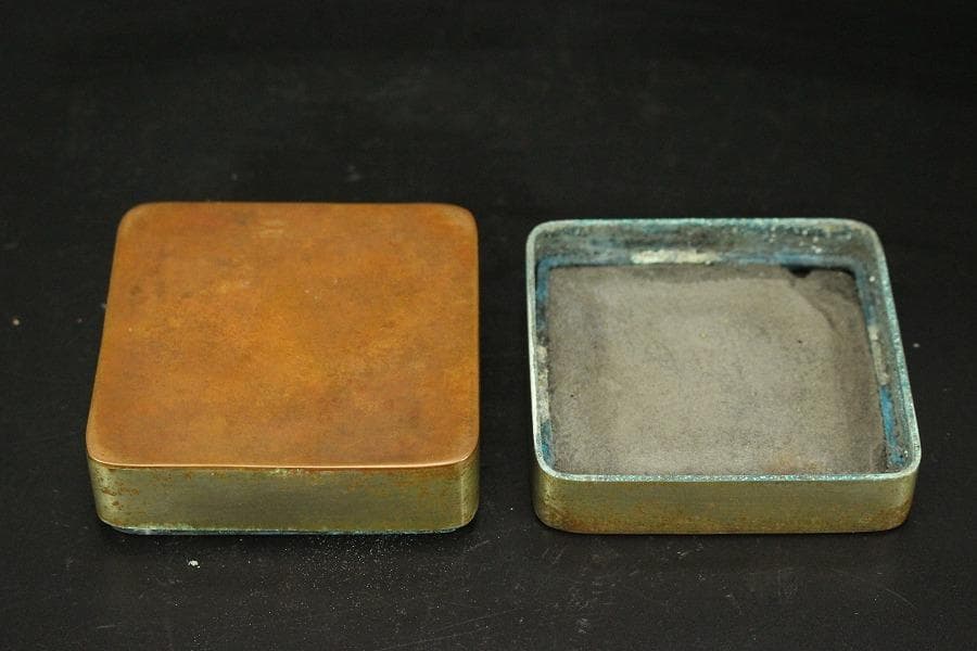 中国美術 古錫 刻 人物 題詞 朱肉 蓋物(HA432)