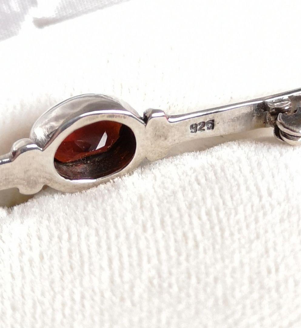 ヴィンテージ シルバー製 ブローチ 宝石 ガーネット アールデコフォルム 697