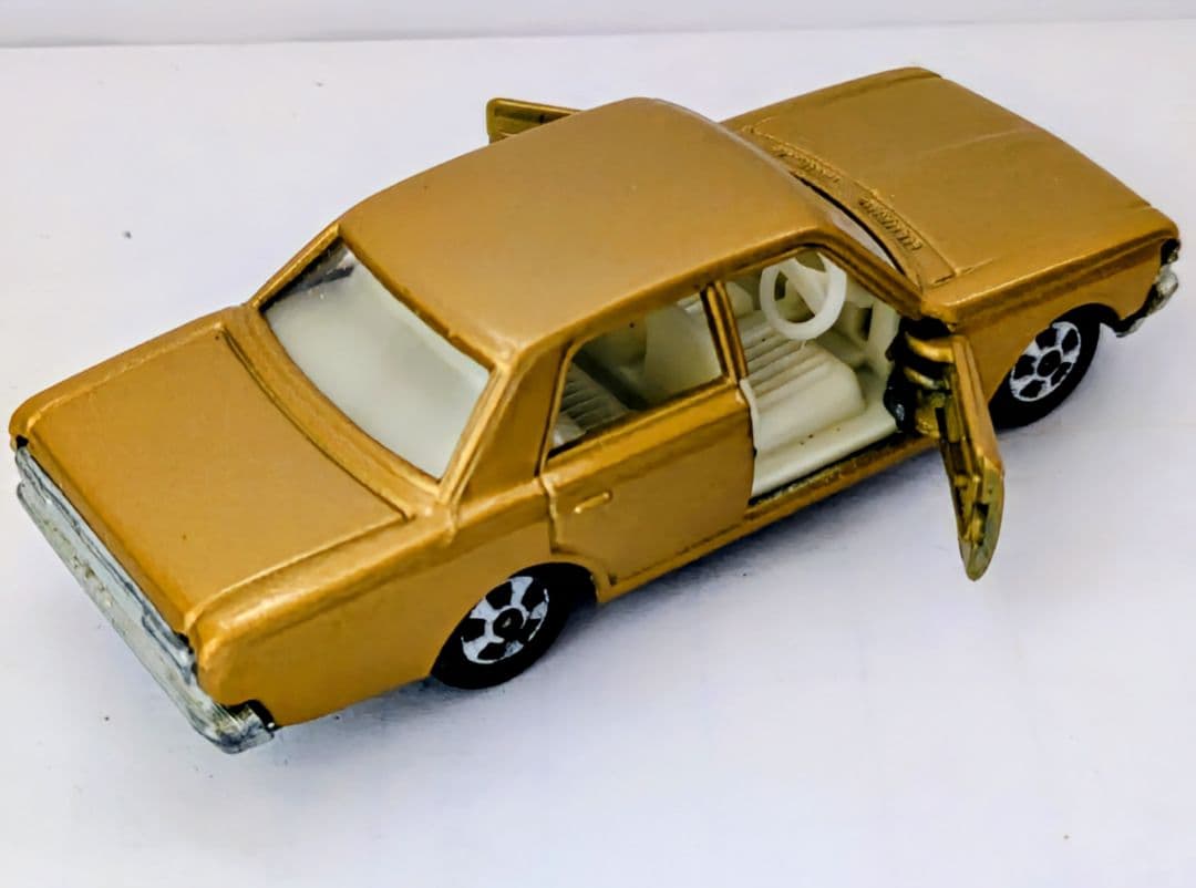 トミカ黒箱 3.4.27.28 クラウンシリーズ　当時物美品