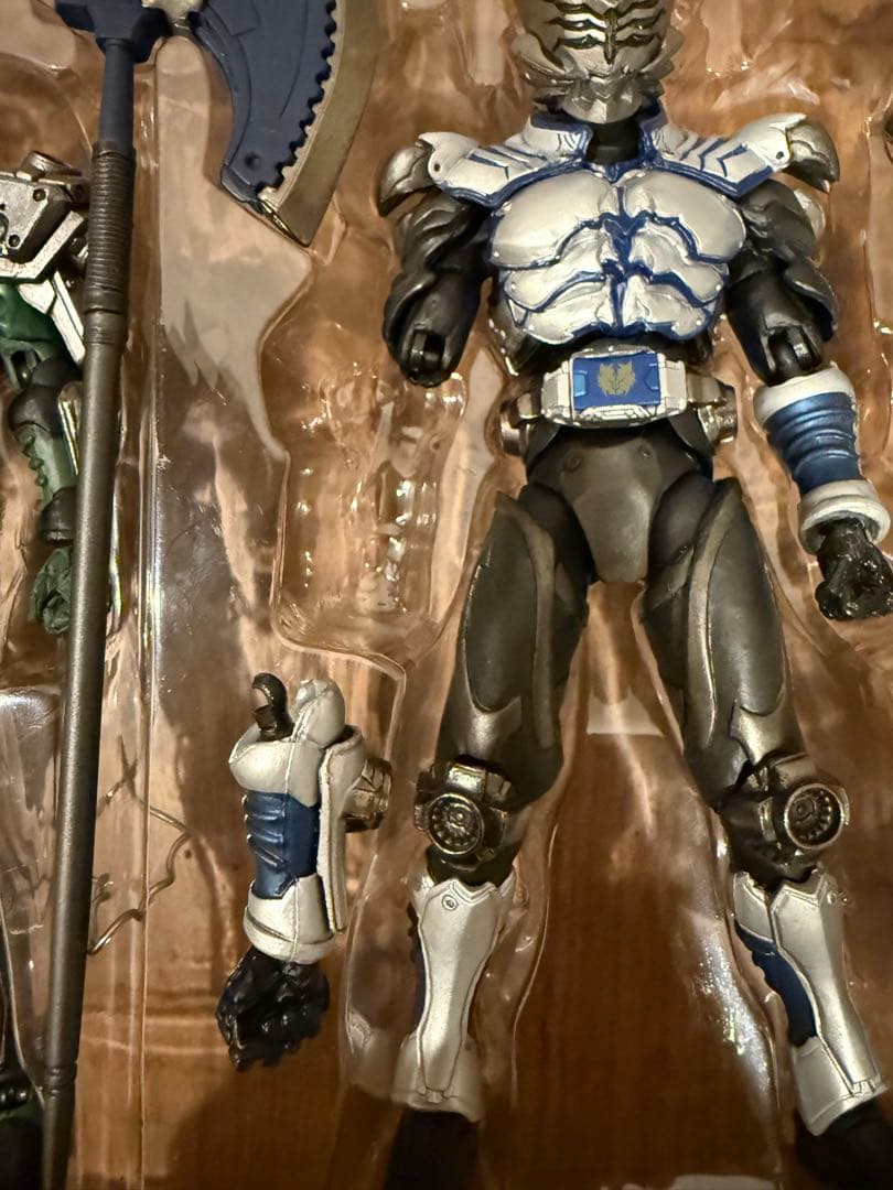 SIC 仮面ライダーイクサ&ダークキバ SIC 仮面ライダーゾルダ&タイガ