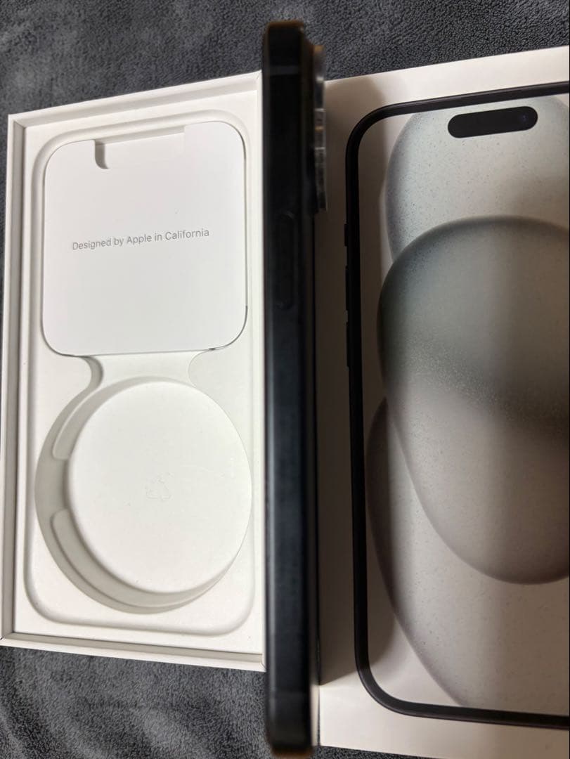 た*き様 Apple iPhone 15 256GB SIMフリー