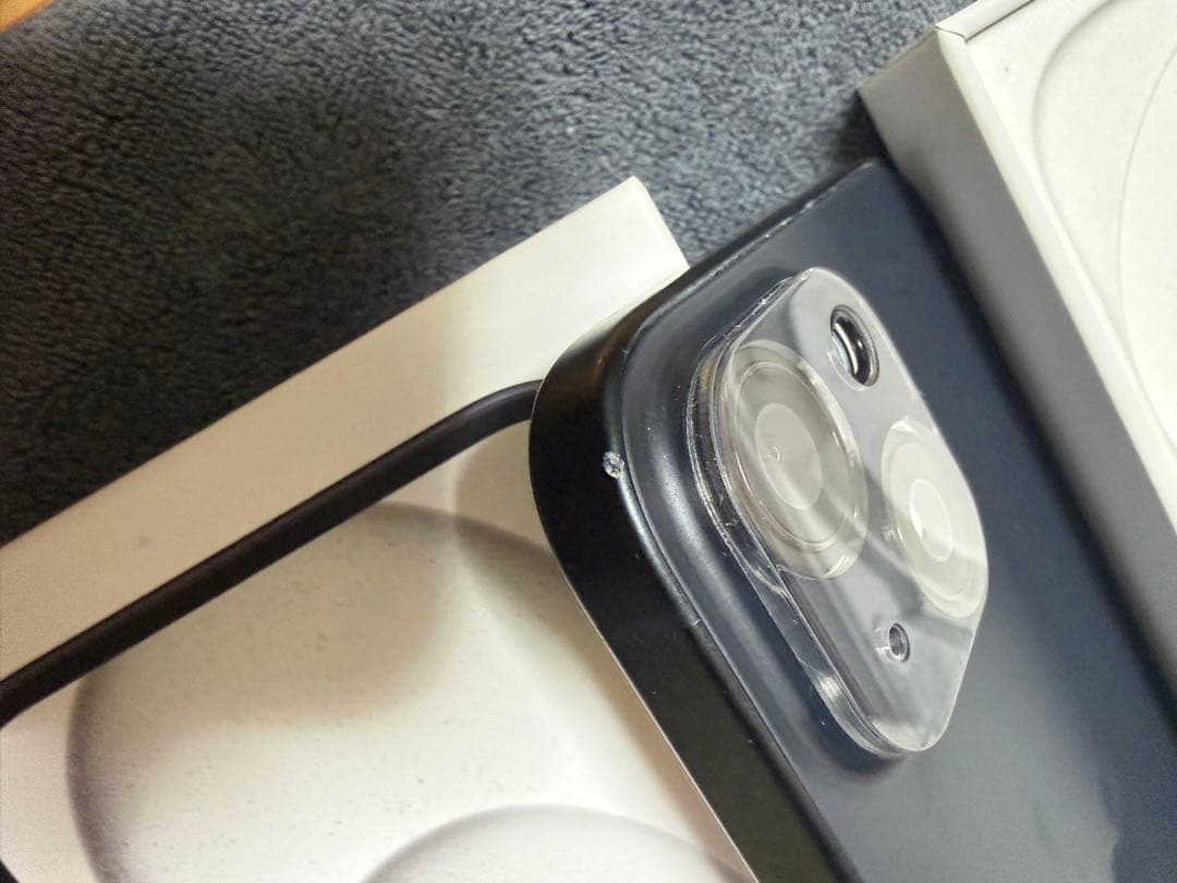 た*き様 Apple iPhone 15 256GB SIMフリー