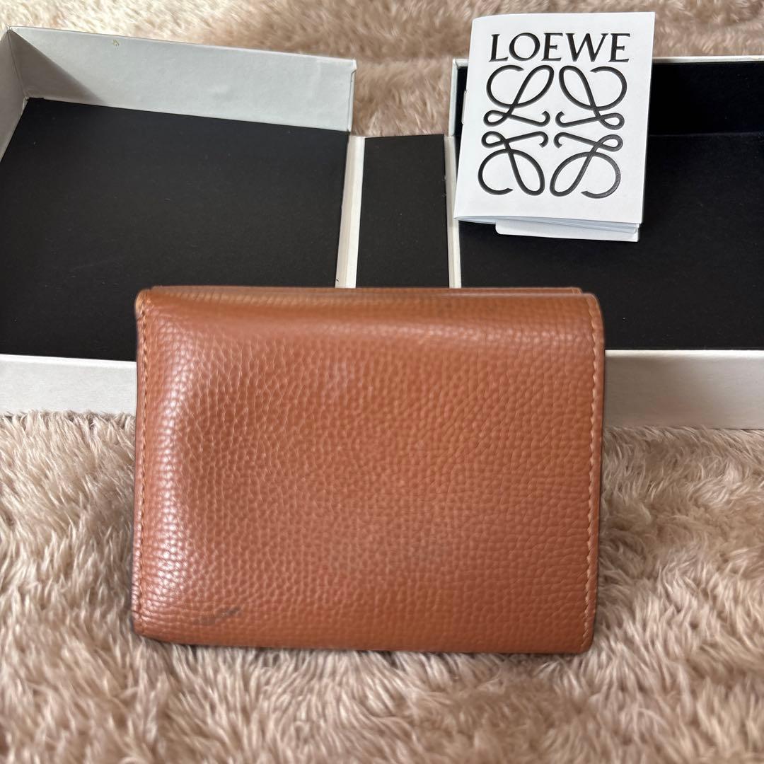 LOEWE ブラウン 三つ折り財布