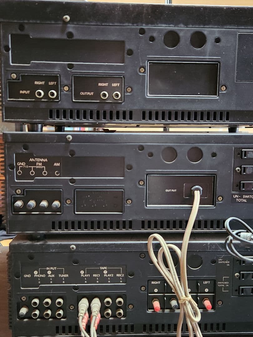 DIATONE ダイヤトーン　カセットデッキ　ターンテーブル 通電OKジャンク品