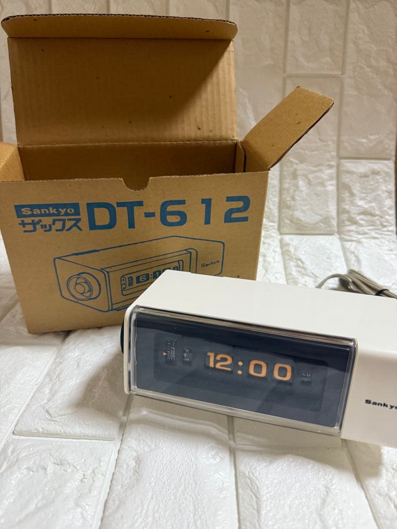 【新品.未使用】SANKYOパタパタ時計 ザックス 昭和レトロ 置き時計