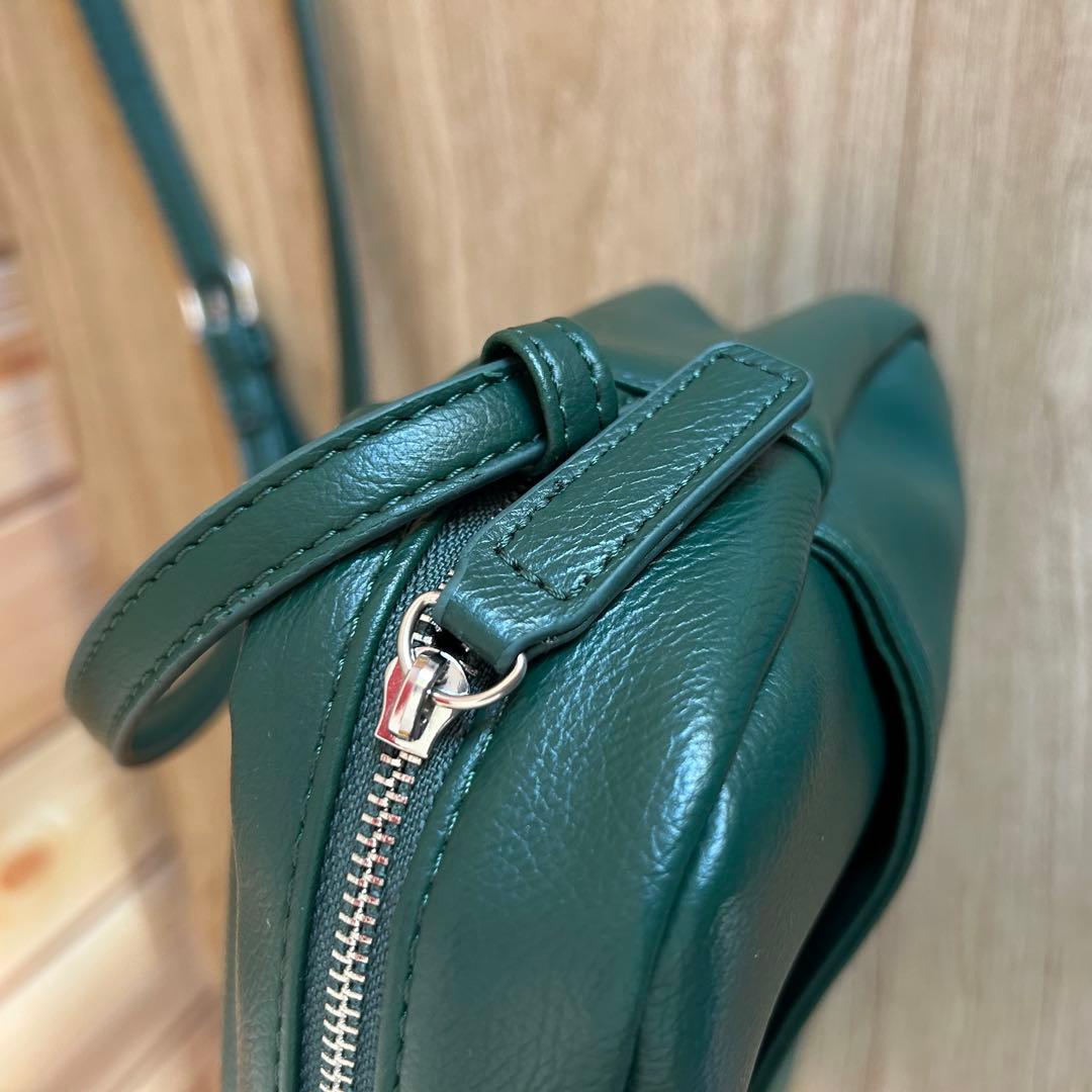 COMFY オリーブグリーン ショルダーバッグ 岩岡徹