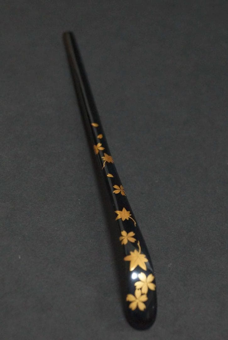 茶道具 輪島塗 蒔絵師 茶平一斎 作 金蒔絵『桜紅葉紋』竹製 漆塗り茶杓 共箱★