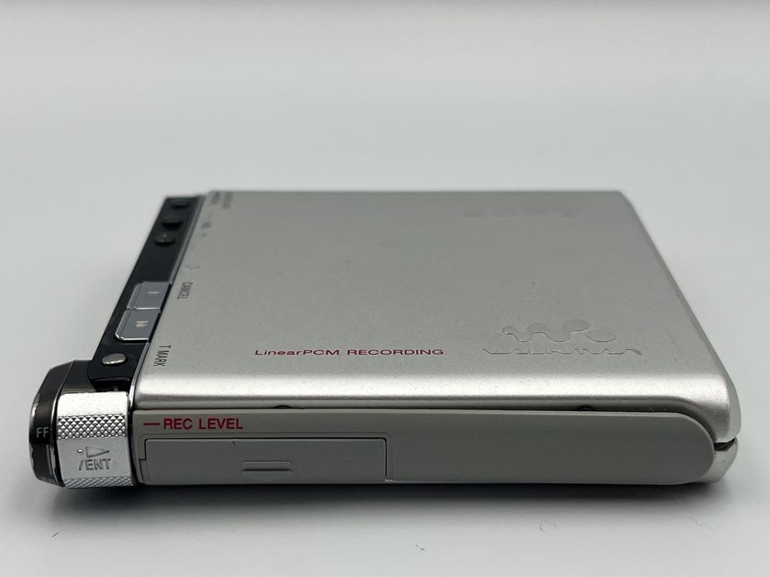 SONY Hi-MD WALKMAN MZ-RH1 本体 通電のみ