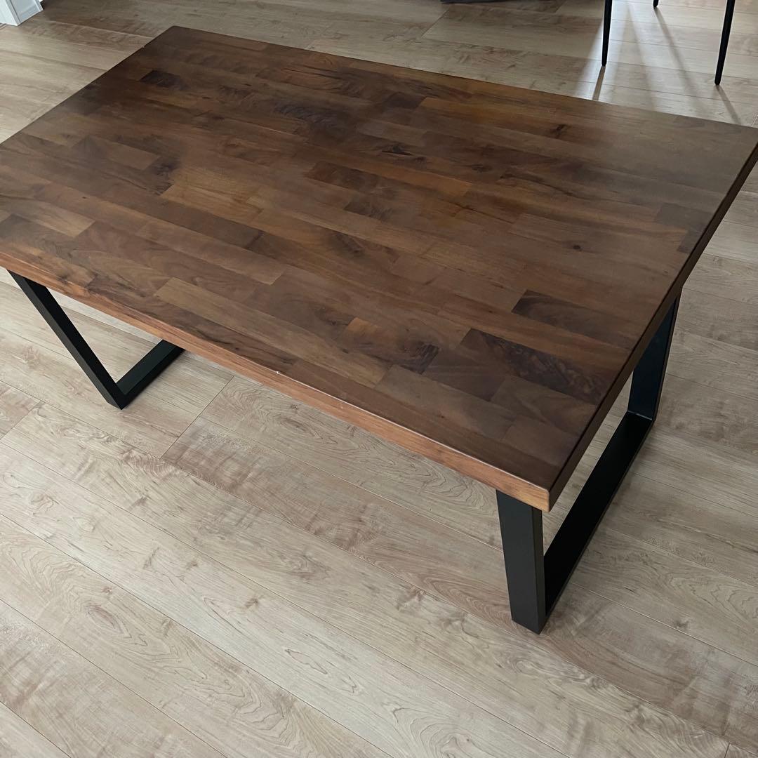 ウォルナット　アイアン　ダイニングテーブル