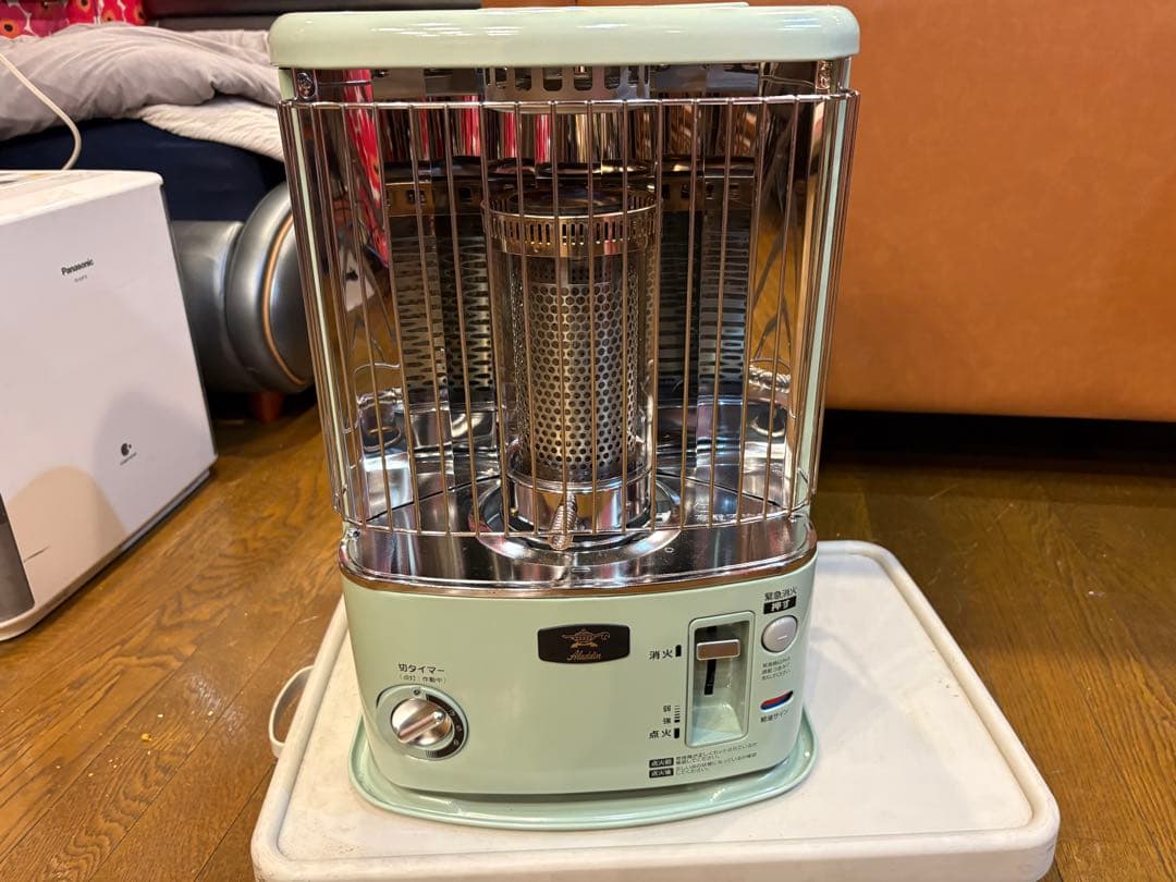 カスタム、アラジン灯油ストーブ ミントグリーン