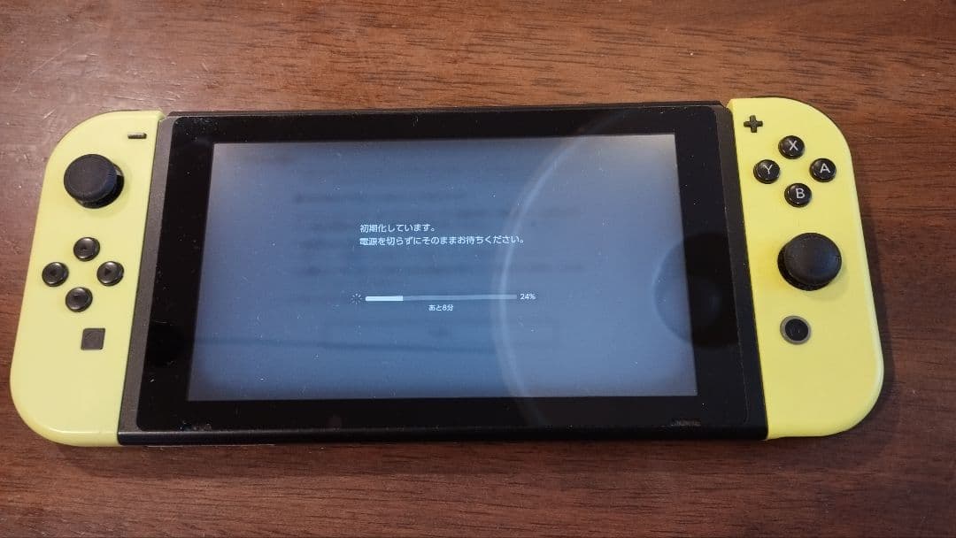 NINTENDO SWITCH 本体　ネオンイエロー