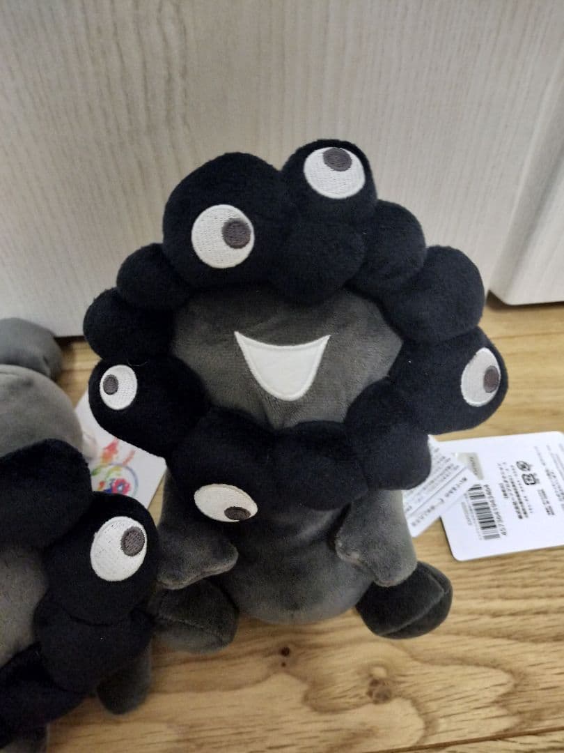 ミャクミャク お手玉風ぬいぐるみ　 黒 2点セット 関西万博