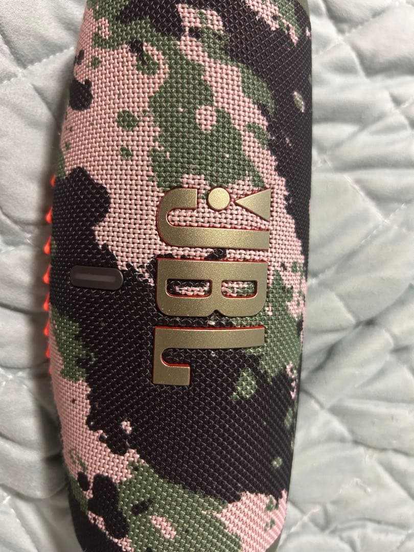 JBL ワイヤレススピーカー 迷彩柄