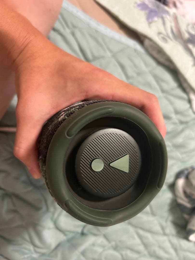 JBL ワイヤレススピーカー 迷彩柄