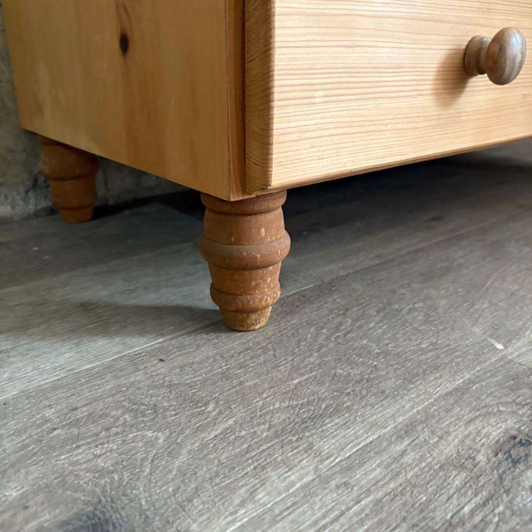 パイン材　カントリースタイル　ミドルチェスト