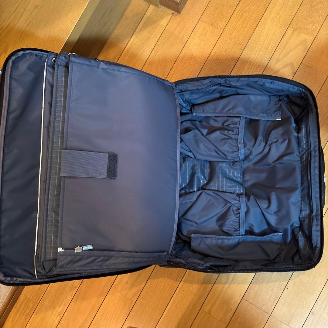 M*e様 TUMI スーツケース　キャリーケース　ビジネスバッグ