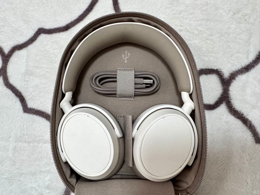 SENNHEISER ACCENTUM Plus ゼンバイザーヘッドホン