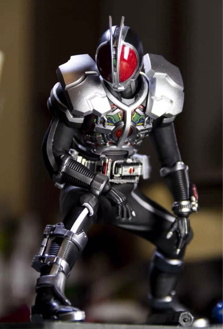 S.H.Figuarts真骨彫　仮面ライダーファイズ アクセルフォーム　カスタム