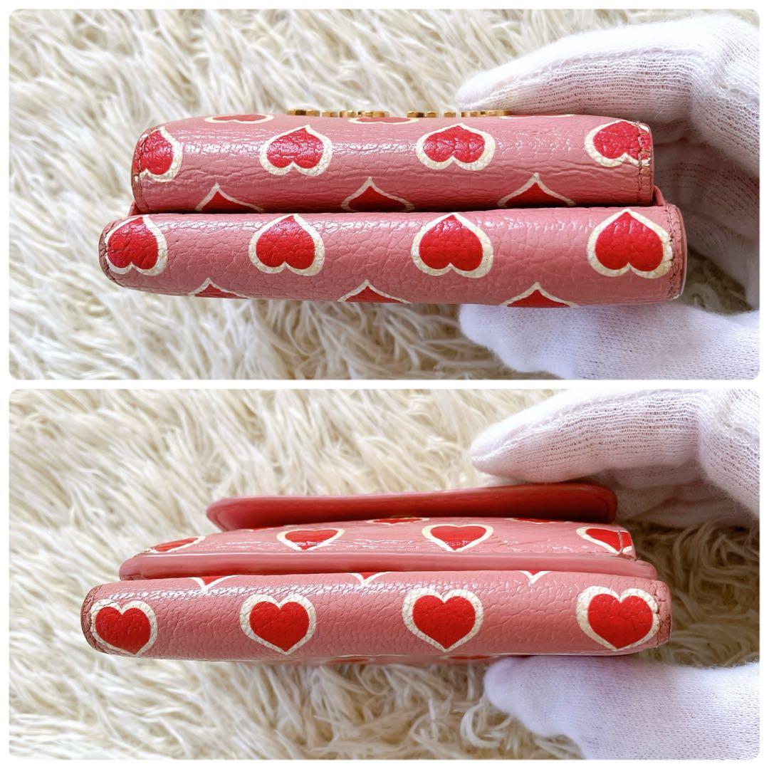 ミュウミュウ 三つ折り財布 コンパクトウォレット ピンク パターンハート 総柄