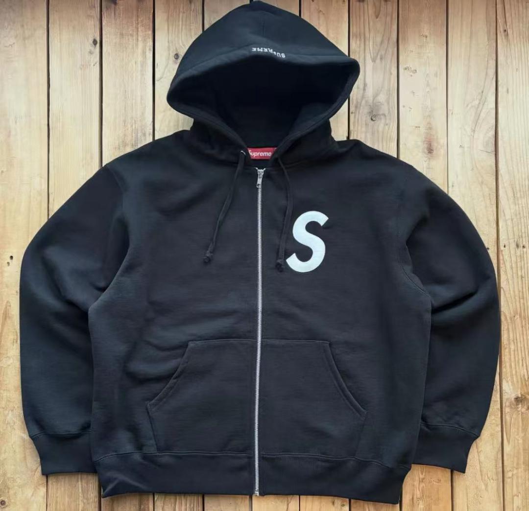 極希少✨Supreme S刺繍 ブラックパーカー！~~