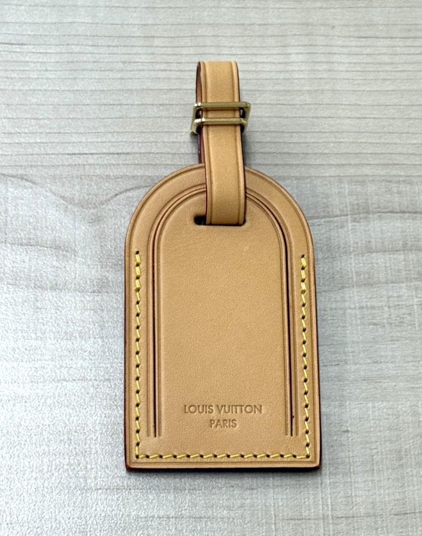 ヴィトン　ネームタグ　新品