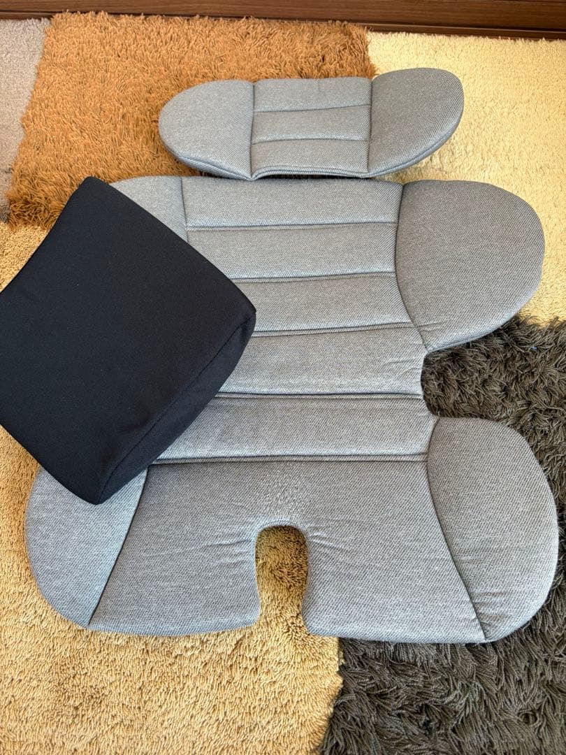 チャイルドシートＰＺ isofix回転式 0歳から