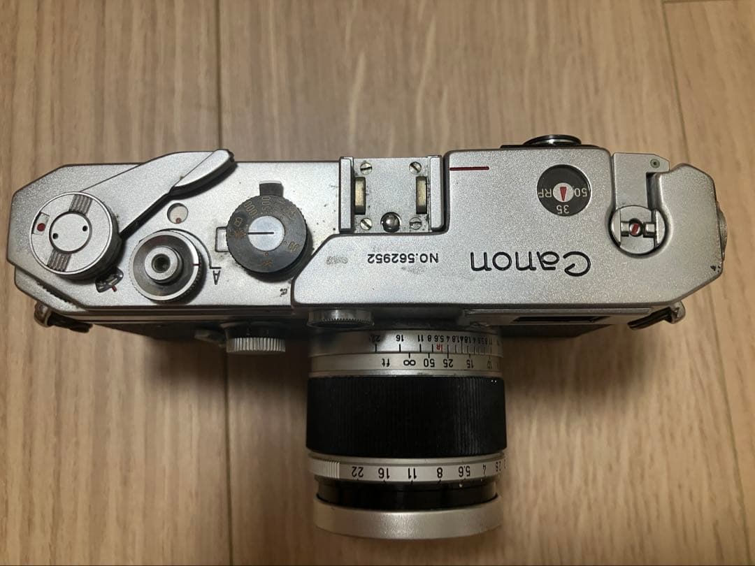 Canon 35mmフォーカルプレーンシャッター式距離計連動カメラ ケース付き