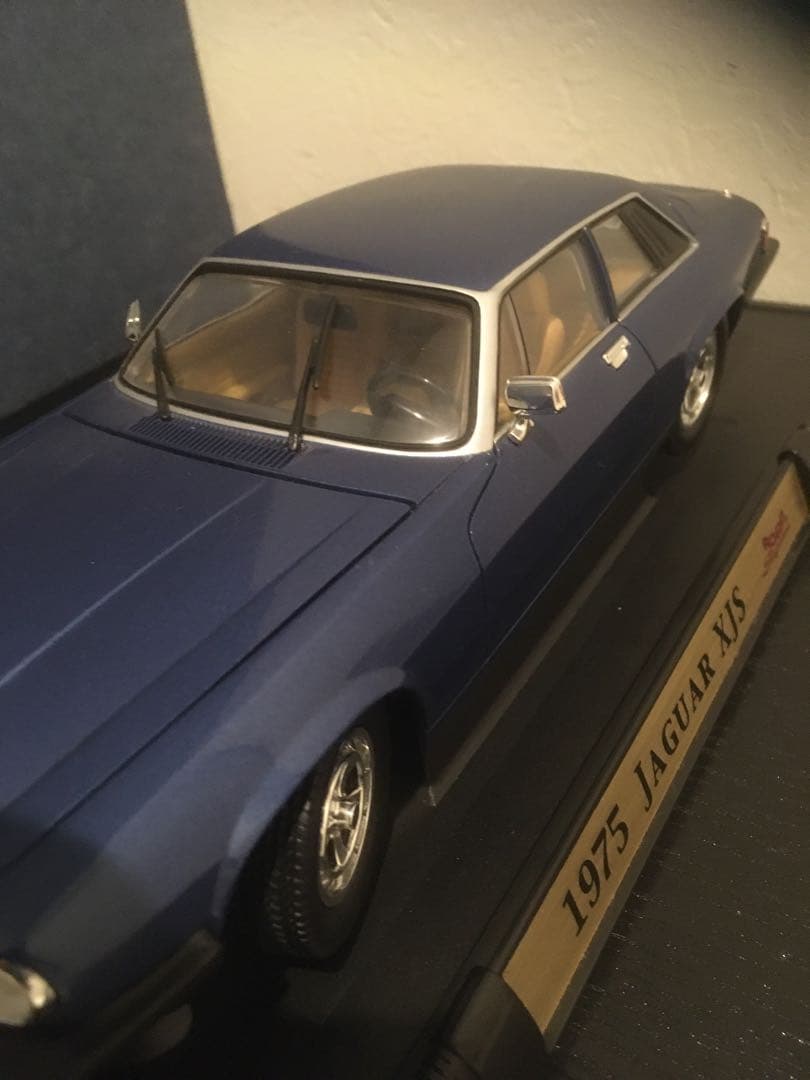 Road SignatureジャガーXJS 1975 ロードシグネチャー